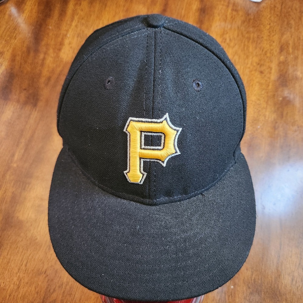 Pittsburgh Pirates Hat 7 1/8 Black Fitted MLB Baseball Cap Plain Logo New Era